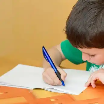 5 Contoh Cerita Liburan Bahasa Inggris di Rumah Nenek untuk Referensi