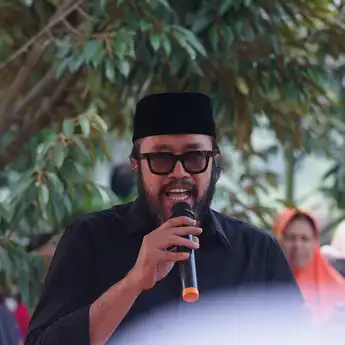 Ketua DPD PDI Perjuangan Jabar Sesalkan Adanya Pungli SMA di Cirebon