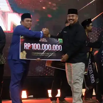 Bupati: Tidak Ada Desa Tertinggal di Kukar, Saat Serahkan Penghargaan Anugerah Desa Idaman 2024 