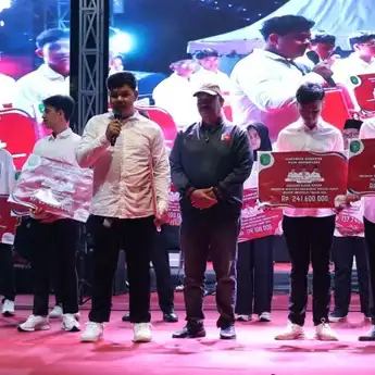 Beasiswa Kukar Idaman Diserahkan Kepada Putra Daerah Yang Kuliah di Tel-U dan PTIQ