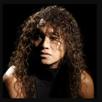 Terjemahan Lirik Lagu Don't Sleep Away This Night - Daniel Sahuleka