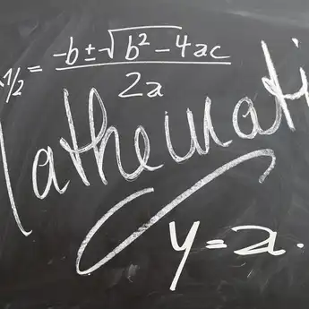 40 Contoh Soal PTS Matematika Kelas 10 Semester 1, beserta Jawabannya