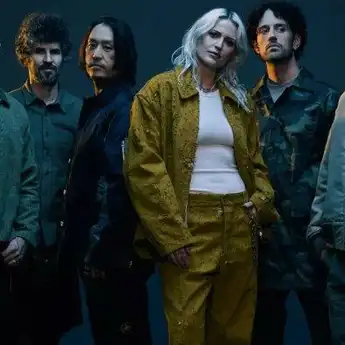 Lirik Lagu 'Up From The Bottom' – Linkin Park, dengan Terjemahannya