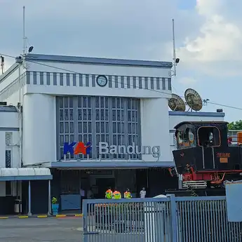 Meriahkan HJKB 2024, Daop 2 Bandung Diskon Tiket KAJJ Komersial 20 Persen