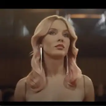 Lirik Lagu dan Terjemahan Symphony Clean Bandit ft Zara Larsson Viral di TikTok