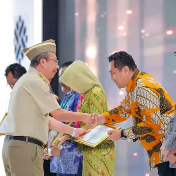 Otsuka Terima Penghargaan Sebagai Perusahaan Terbaik dalam Penerapan Program Edukasi dan Penanggulangan Tuberkulosis di Tempat Kerja 2024