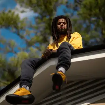 Lirik Lagu 'She Knows' – J Cole, Lengkap dengan Terjemahannya