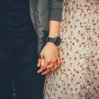 15 Ucapan Hari Boyfriend Day Panjang, Romantis Banget Bikin Baper