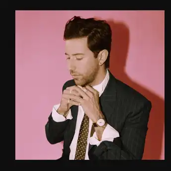 Makna Lagu Nothing - Bruno Major, Pernah Rasakan Perasaan Sedalam Ini?