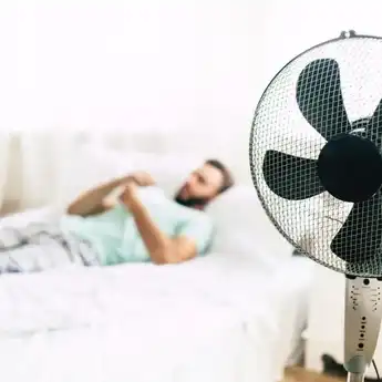 Tidak Pakai Ribet! Rasakan Kesejukan dengan Kipas Angin Remote