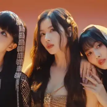 Lirik Lagu 'Identity' – MISAMO TWICE, Lengkap dengan Terjemahannya