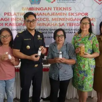 Buka Layanan Klinik Ekspor KPPBC TMP C Bitung Gelar Bimtek Bersama Disperindag Sulut di Kabupaten Mitra