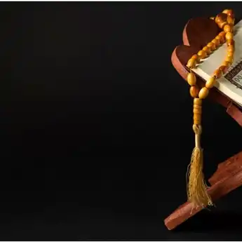10 Sholawat Hadroh Lengkap: Arab, Latin dan Terjemahan Indonesia