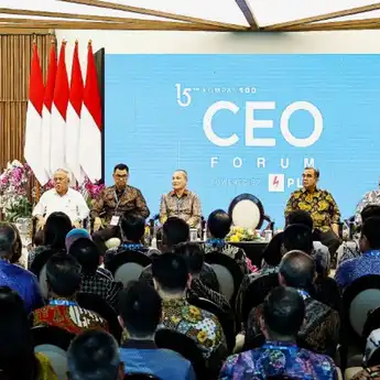 Kompas100 CEO Forum ke-15 Digelar Bahas Capaian 10 Tahun Pemerintahan Jokowi 