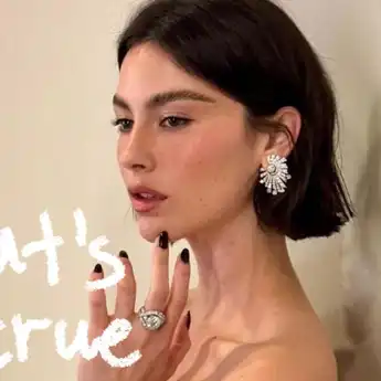 Lirik Lagu 'That's So True' oleh Gracie Abrams dan Terjemahannya