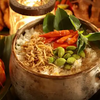 Resep Nasi Liwet Sunda Komplit yang Paling Nikmat Rasanya Lengkap!