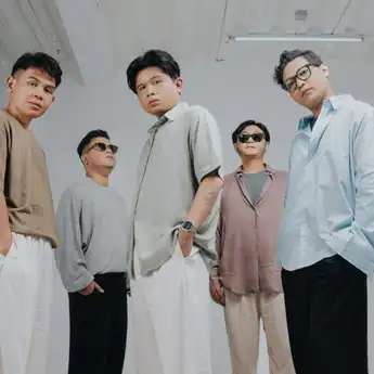 Lirik Lagu 'Aku Cinta Dia yang Cinta Pacarnya' - Juicy Luicy