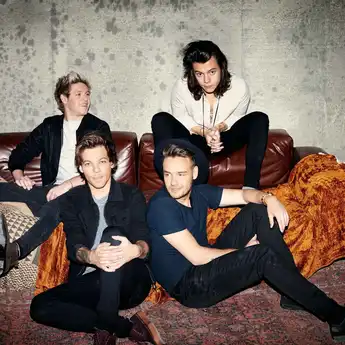 Lirik Lagu 'Best Song Ever' – One Direction, dengan Terjemahannya