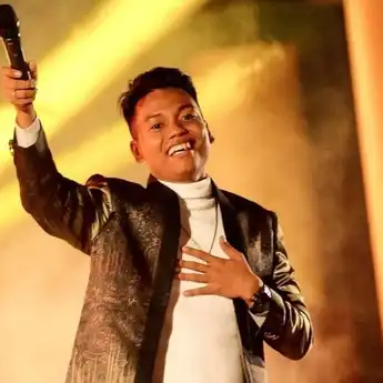  Lirik lagu Berharap Selalu Bersama yang Dipopulerkan Arief  