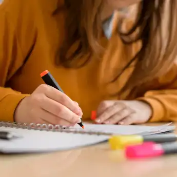 45 Contoh Soal UAS Bahasa Indonesia Kelas 8 Semester 1 Kurikulum Merdeka