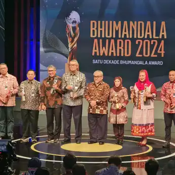 Pemko Banjarmasin Raih Medali Perak dalam Bhumandala Award 2024
