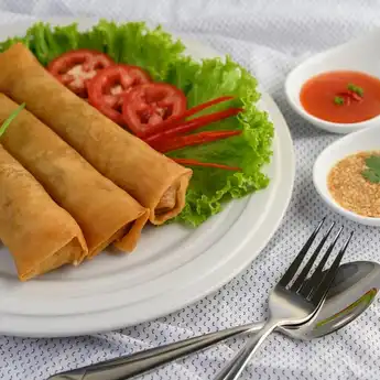 Resep Membuat Lumpia Isi Pisang yang Lezat dan Menggugah Selera