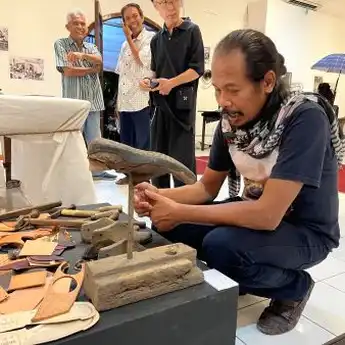 BLANDONG: Mengenang Sejarah Pertukangan Nusantara di Bentara Budaya Yogyakarta