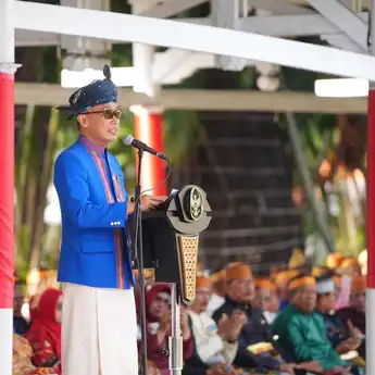 Hari Guru Nasional 2024: 33 Guru di Sulsel Terima Beasiswa Pendidikan Tinggi