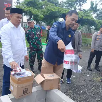 KPU Kabupaten Malang, Musnahkan Surat Suara Rusak Untuk Pilkada 2024