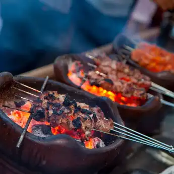 Tempat Makan Sate Klathak yang Wajib Anda Coba di Jakarta