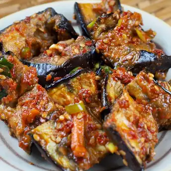 Resep Sambal Terong Bakar, Kreasi Menu Praktis yang Menggugah Selera