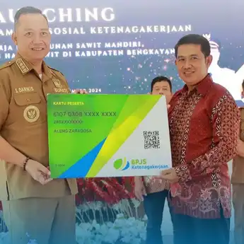 Bupati Bengkayang Launching Program Perlindungan Jamsostek Bagi Pekerja Sawit