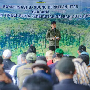 Gandeng Puluhan Perguruan Tinggi, Pemkot Bandung Semangat Hijaukan Kawasan Bandung Utara