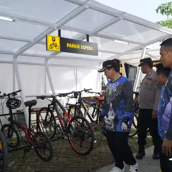 Pemerintah Kota Banjarmasin Resmikan Halte Integrasi Nol Kilometer