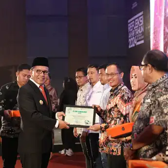 Dukung Kesejahteraan, Tujuh Perusahaan Terima Penghargaan CSR di Makassar