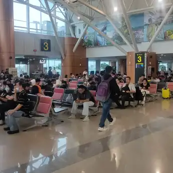 Trafik Penumpang Pesawat Bandara Supadio Naik 12 Persen Pasca Nataru