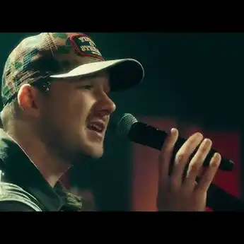 Lirik Lagu 'Smile' oleh Morgan Wallen dan Terjemahan Indonesianya