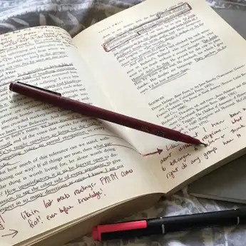 5 Contoh Cerita Liburan Sekolah 4 Paragraf, Paling Lengkap untuk Referensi