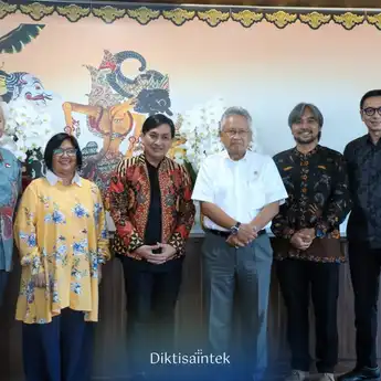 Kemdiktisaintek Buka Peluang Kerja Sama Riset Multiplier Effect Ekonomi Kreatif