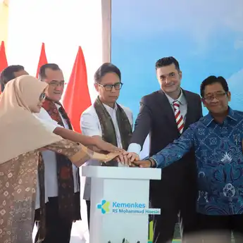 Sekda Sumsel Edward Candra Hadiri Peletakan Batu Pertama Pembangunan Gedung Pusat Oncology RSUP MH Palembang