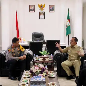 Wali Kota Makassar Sambut Silaturahmi Kapolrestabes Baru, Bahas Kolaborasi dan Sinergi