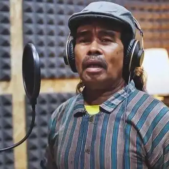 Lirik Lagu 'Salahmu Sendiri' - Slamet Pengamen, Lagi Viral