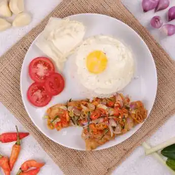 Resep Membuat Ikan Goreng Tepung Bumbu Sambal Matah untuk Lauk Bergizi
