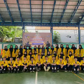 MTsN 41 Al Azhar Asy-Syarif Gelar Kompetisi Tahunan ALZHAREEC 2025