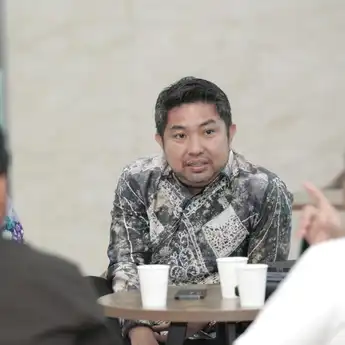 Hari Pers Nasional 2025, Bang Dhin Beri Pesan Ini untuk Insan Media