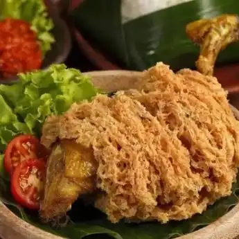 Resep Ayam Kremes Bumbu Serai, Sajian Nikmat untuk Makan Malam