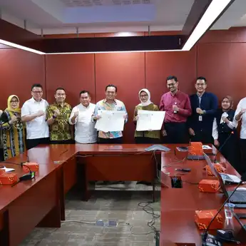 PKS Regsosek Ditandatangani oleh Pemkot Palembang dan PPN Bappenas RI untuk Percepatan Pengentasan Kemiskinan