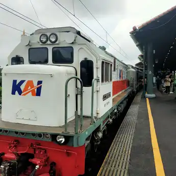 PT KAI : Peresmian Kereta Api Batavia, Meningkatkan Kualitas Layanan Perjalanan