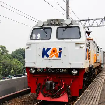 Menikmati Keindahan Alam dalam Perjalanan dengan KA Parahyangan, Berikut Jadwal dan Harga Tiketnya