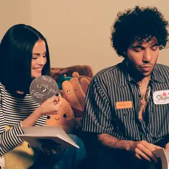 Lirik Lagu Sunset Blvd – Selena Gomez & benny blanco dan Terjemahan